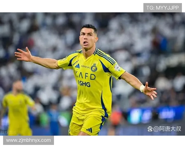 利雅得新月迎战劲敌展开激烈较量 争夺亚洲顶级赛事冠军荣誉