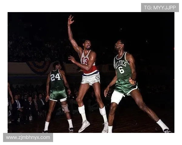 威尔特张伯伦传奇生涯回顾从篮坛巨星到篮球历史永恒丰碑