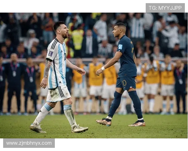 姆巴佩与拉莫斯的对决:年轻天才与经验老将的巅峰较量 姆巴佩与拉莫斯的对决:年轻天才与经验老将的巅峰较量